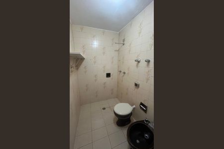 Casa à venda com 296m², 4 quartos e 2 vagasBanheiro da Suíte 