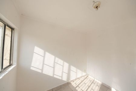 Sala de casa à venda com 2 quartos, 250m² em Jardim Nice, São Paulo