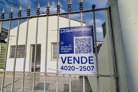 Casa à venda com 250m², 2 quartos e 1 vaga Casa à venda com 250m², 2 quartos e 1 vagaPlaca
