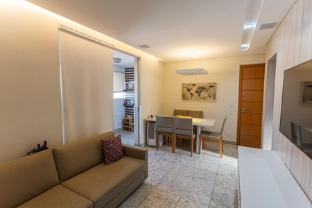Sala de apartamento à venda com 3 quartos, 72m² em Serra, Belo Horizonte