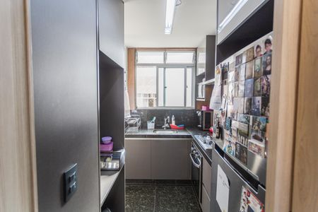 Apartamento à venda com 72m², 3 quartos e 2 vagasCozinha