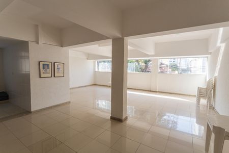 Apartamento à venda com 72m², 3 quartos e 2 vagasÁrea comum - Salão de festas