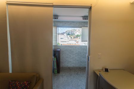 Apartamento à venda com 72m², 3 quartos e 2 vagasVaranda da Sala