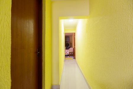 Casa à venda com 250m², 6 quartos e 1 vagaCorredor