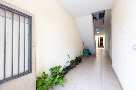 Casa à venda com 250m², 6 quartos e 1 vagaEntrada