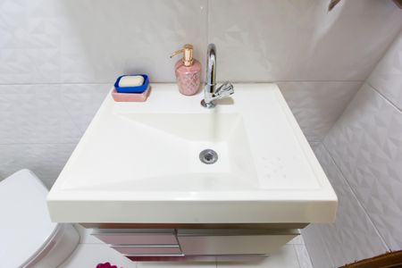 Casa à venda com 250m², 6 quartos e 1 vagaBanheiro Social 2