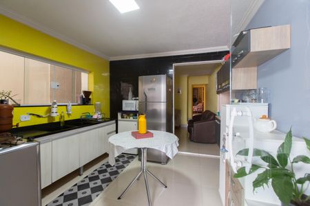 Casa à venda com 250m², 6 quartos e 1 vagaCozinha 3