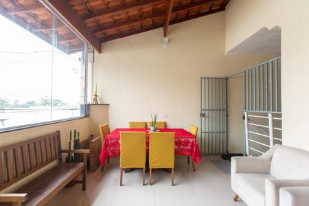 Casa à venda com 250m², 6 quartos e 1 vagaÁrea gourmet