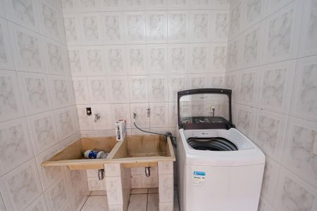 Casa à venda com 250m², 5 quartos e 4 vagasÁrea de Serviço