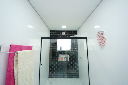 Casa à venda com 250m², 5 quartos e 4 vagasBanheiro