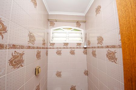 Casa à venda com 250m², 5 quartos e 4 vagasLavabo