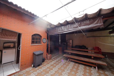 Casa à venda com 250m², 5 quartos e 4 vagasQuintal