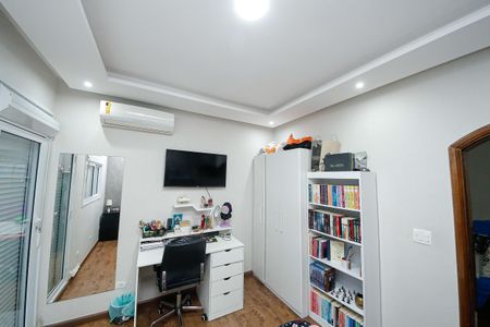 Casa à venda com 250m², 5 quartos e 4 vagasQuarto 2