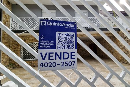 Casa à venda com 250m², 5 quartos e 4 vagasPlaca