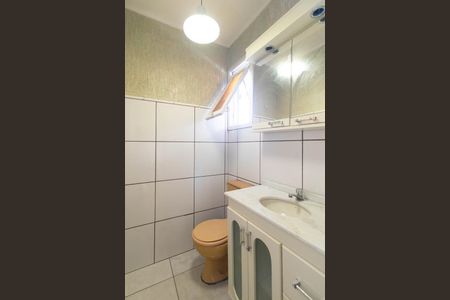 Casa à venda com 200m², 3 quartos e 1 vagaLavabo