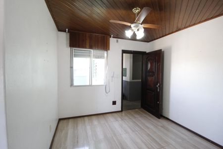 Sala de apartamento à venda com 2 quartos, 52m² em Rubem Berta, Porto Alegre