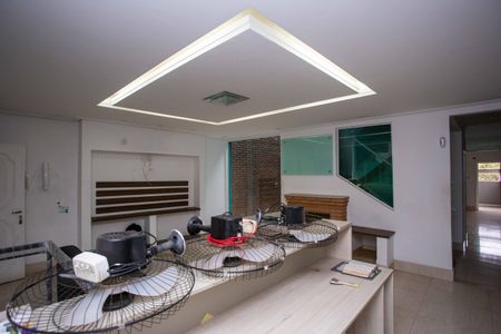 Casa à venda com 138m², 3 quartos e 2 vagasSala