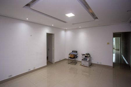 Casa à venda com 138m², 3 quartos e 2 vagasQuarto Suíte