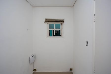 Casa à venda com 138m², 3 quartos e 2 vagasBanheiro da Suíte