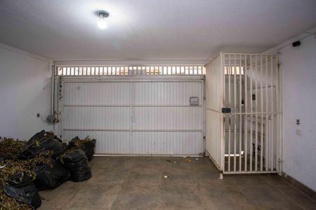 Casa à venda com 138m², 3 quartos e 2 vagasGaragem