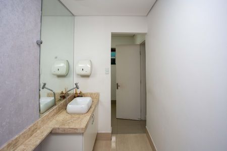 Casa à venda com 138m², 3 quartos e 2 vagasBanheiro da Suíte