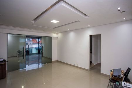 Casa à venda com 138m², 3 quartos e 2 vagasQuarto Suíte