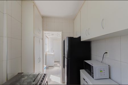 Apartamento à venda com 72m², 2 quartos e sem vaga Apartamento à venda com 72m², 2 quartos e sem vagaCozinha