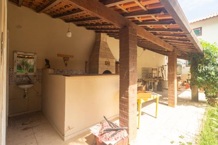 Casa de condomínio para alugar com 197m², 4 quartos e 2 vagas Casa de condomínio para alugar com 197m², 4 quartos e 2 vagasVaranda gourmet