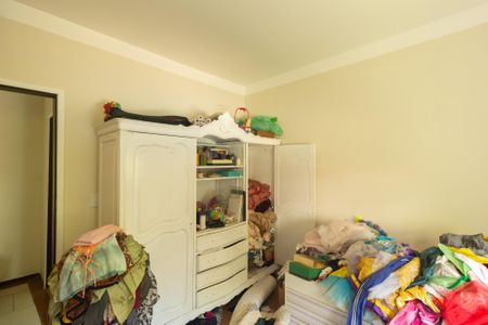 Casa de condomínio para alugar com 197m², 4 quartos e 2 vagas Casa de condomínio para alugar com 197m², 4 quartos e 2 vagasQuarto
