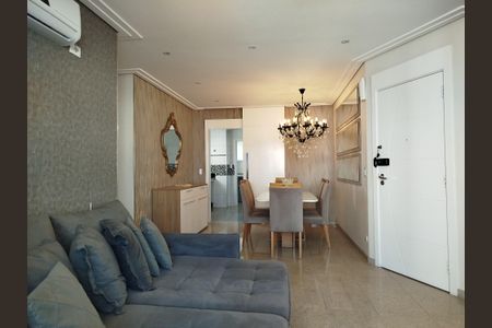 Apartamento à venda com 112m², 4 quartos e 3 vagasSala