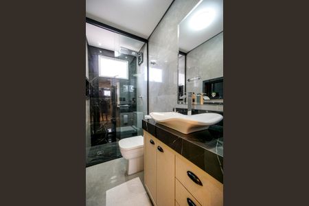 Apartamento à venda com 112m², 3 quartos e 3 vagasBanheiro social