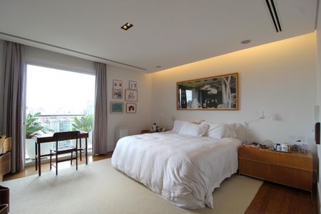 Apartamento à venda com 450m², 3 quartos e 6 vagasSuíte 3