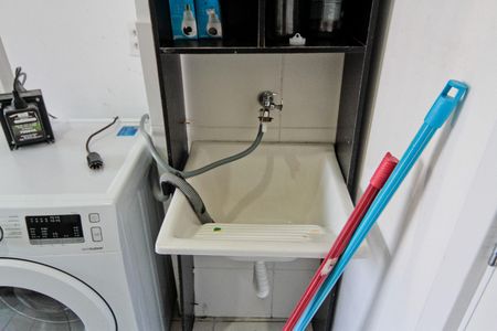 Apartamento para alugar com 32m², 2 quartos e sem vaga Apartamento para alugar com 32m², 2 quartos e sem vagaÁrea de Serviço