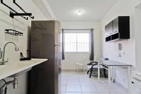 Apartamento para alugar com 32m², 2 quartos e sem vaga Apartamento para alugar com 32m², 2 quartos e sem vagaSala