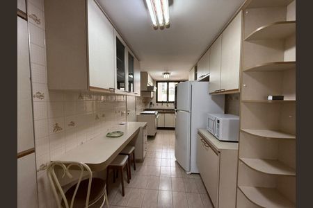 Apartamento à venda com 154m², 2 quartos e 2 vagas Apartamento à venda com 154m², 2 quartos e 2 vagasFoto 16
