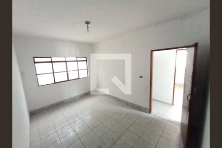 Casa para alugar com 200m², 2 quartos e sem vaga