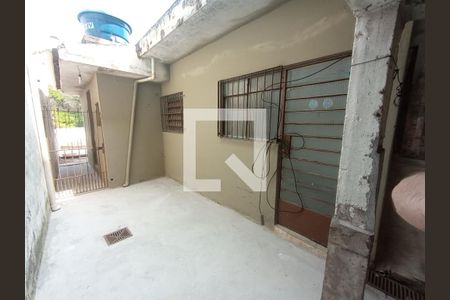 Casa para alugar com 200m², 2 quartos e sem vaga