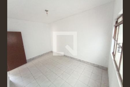 Casa para alugar com 200m², 2 quartos e sem vaga