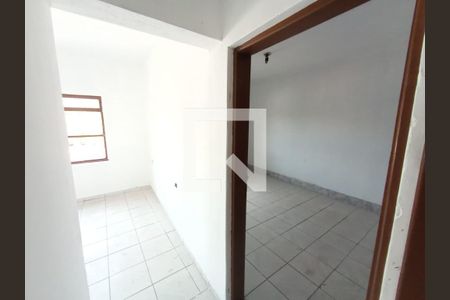 Casa para alugar com 200m², 2 quartos e sem vaga