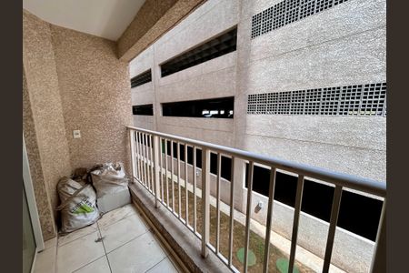Varanda da Sala de apartamento para alugar com 2 quartos, 47m² em Vila Itapegica, Guarulhos