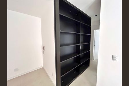 Sala de apartamento para alugar com 2 quartos, 47m² em Vila Itapegica, Guarulhos