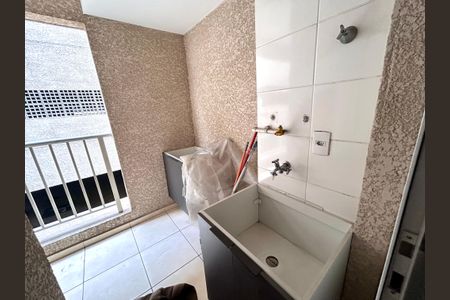 Apartamento para alugar com 47m², 2 quartos e 1 vagaÁrea de Serviço