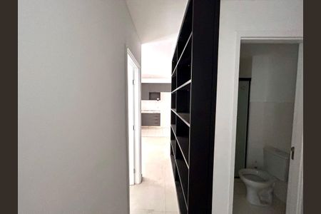 Apartamento para alugar com 47m², 2 quartos e 1 vagaCorredor