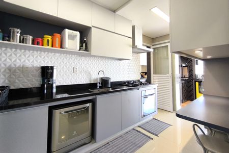 Apartamento à venda com 139m², 3 quartos e 3 vagasCozinha