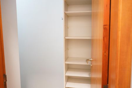 Apartamento para alugar com 168m², 3 quartos e 2 vagasCloset
