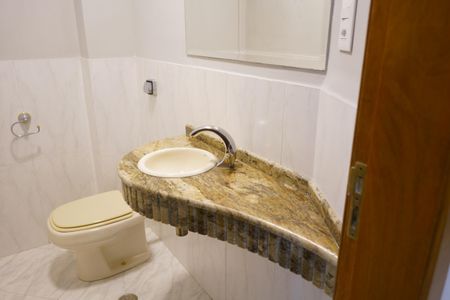 Lavabo de apartamento para alugar com 3 quartos, 168m² em Mooca, São Paulo