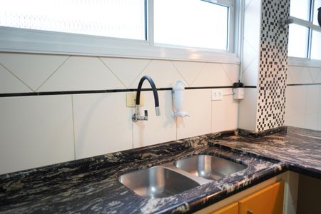 Apartamento para alugar com 168m², 3 quartos e 2 vagasCozinha