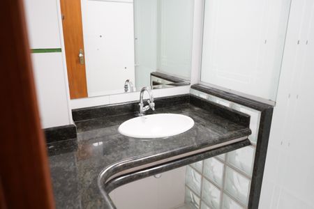 Apartamento para alugar com 168m², 3 quartos e 2 vagasBanheiro da Suíte