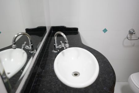Apartamento para alugar com 168m², 3 quartos e 2 vagasBanheiro 