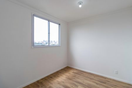 Quarto 1 de apartamento para alugar com 2 quartos, 40m² em Jardim Maria Duarte, São Paulo